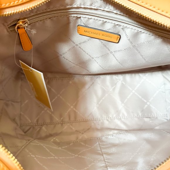 Michael Kors Jet Set Item Medium Pocket Front Chain Tote Bag Honeycomb - Picture 7 of 10